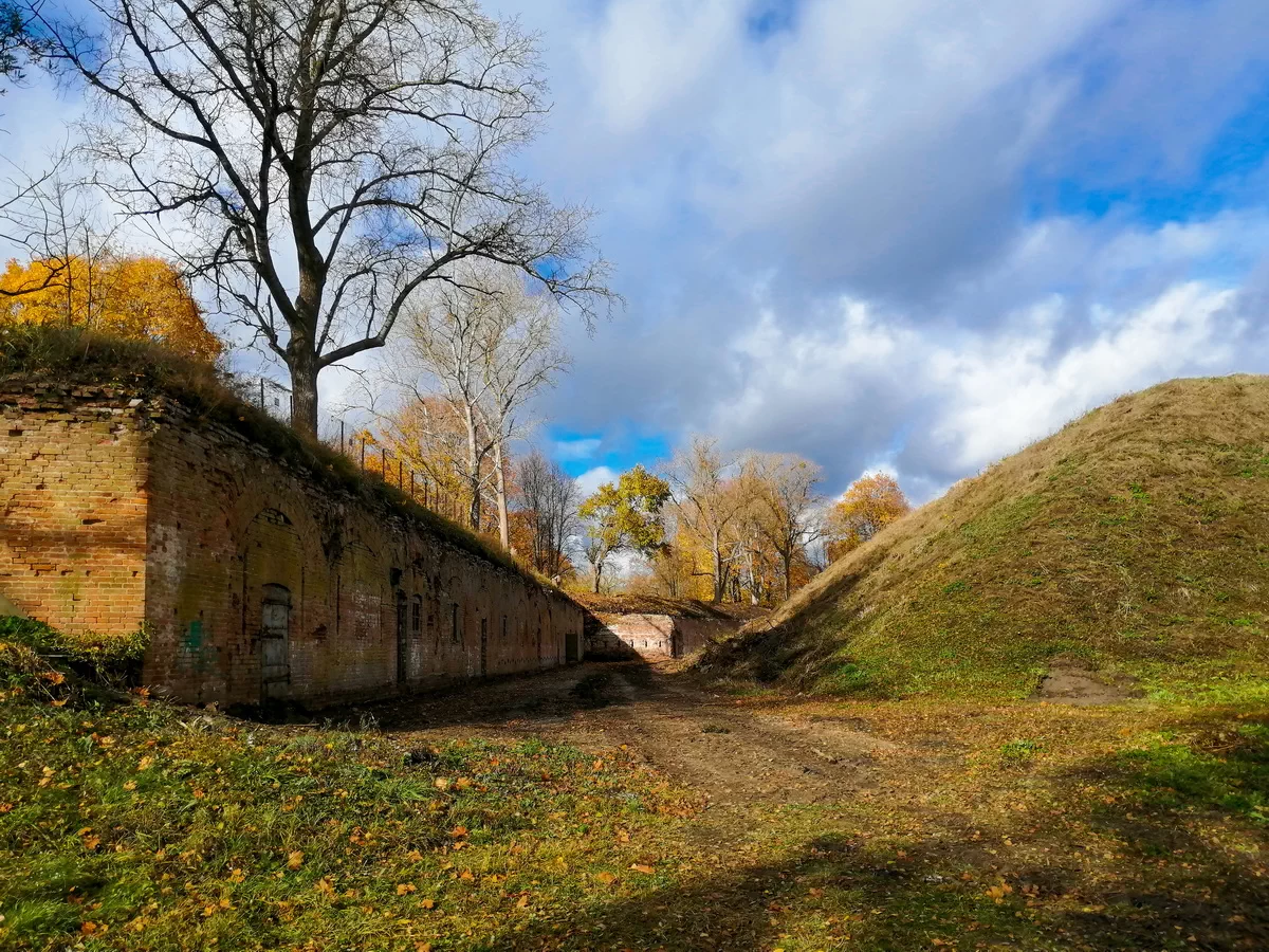 Проходы и туннели в крепости, историческая перспектива